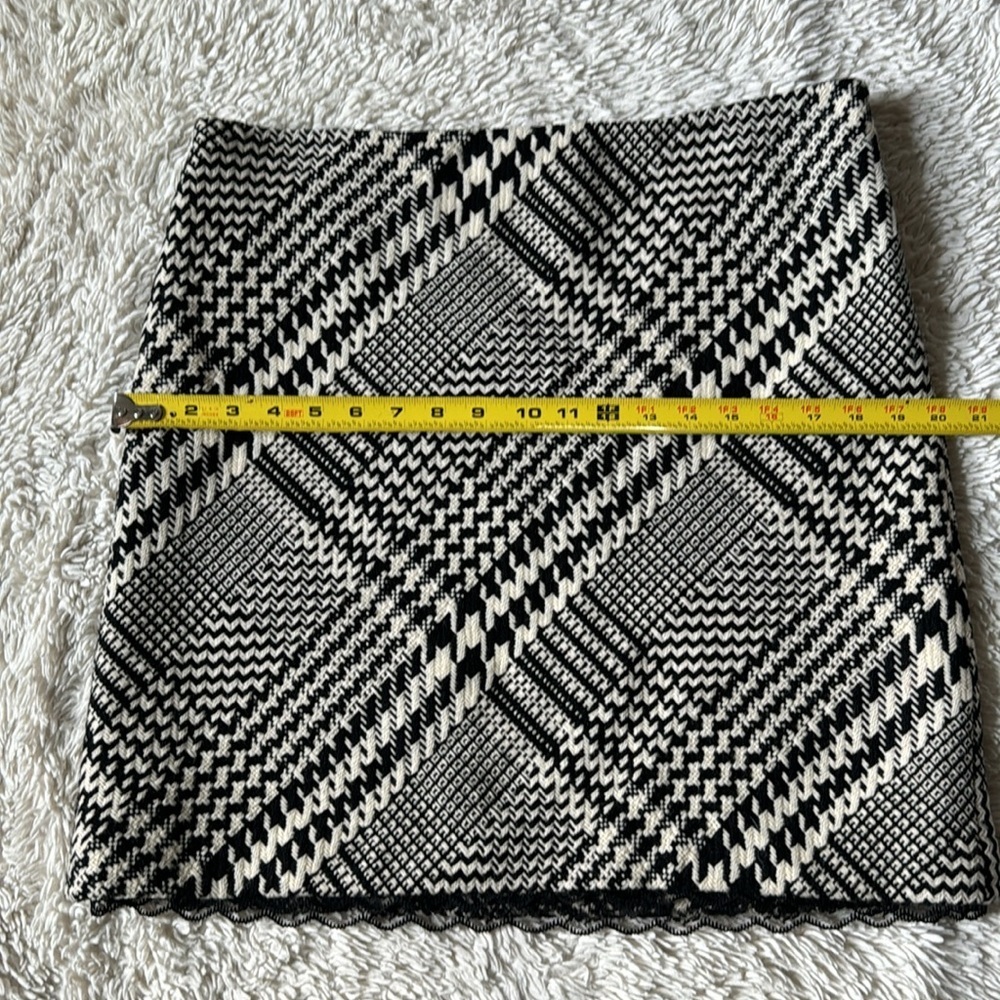 KENNETH COLE NY SKIRT black white houndstooth plaid wool short length size 12 - Picture 5 of 12